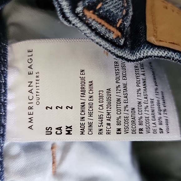 AEO curvy hi-rise Festival VSCO denim shortie shorts size 2 - Picture 9 of 10